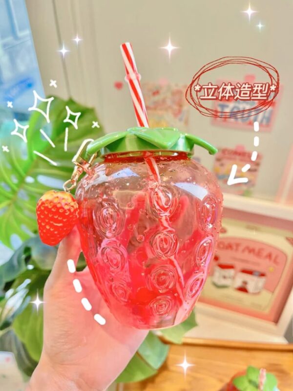 (NW000138) Cartoon Kawaii Strawberry Straw Cup Plastic Cup Lovely Girl Milk Tea Coffee Cup Student Portable Water Cup